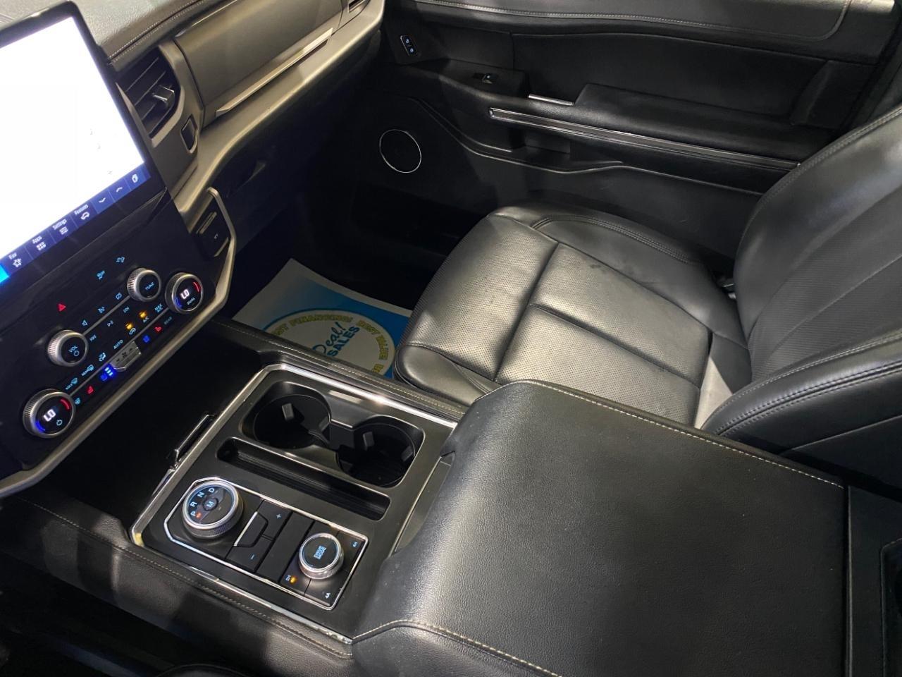 Ford Expedition XLT 4WD 2022