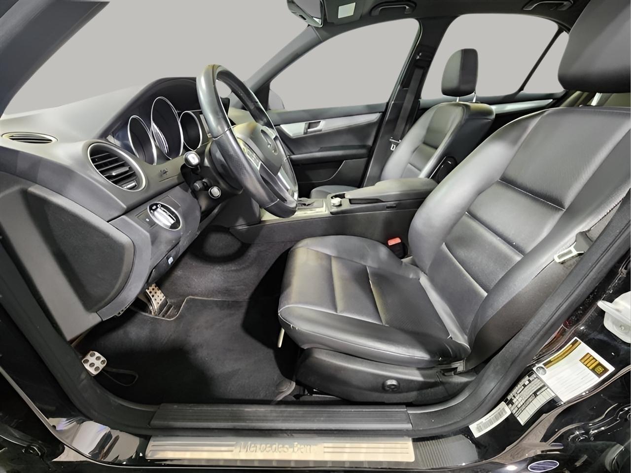 Mercedes-Benz C-Class  2014