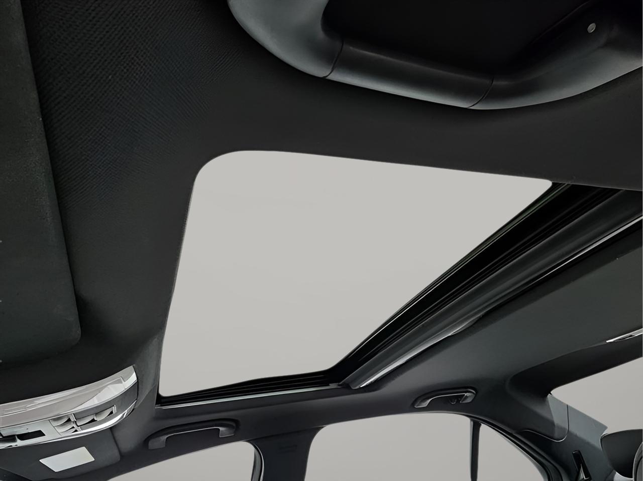 Mercedes-Benz C-Class  2014