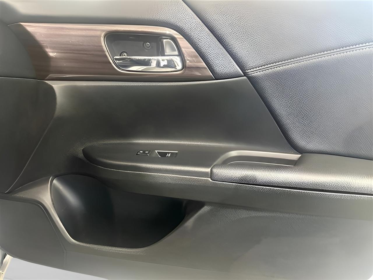 Honda Accord EX-L Sedan CVT 2017