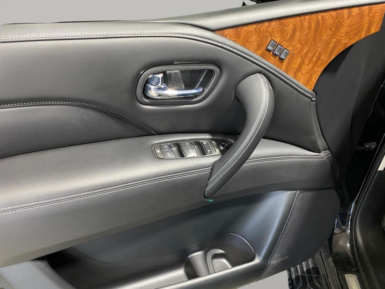 Infiniti QX80 Limited 4WD 2019