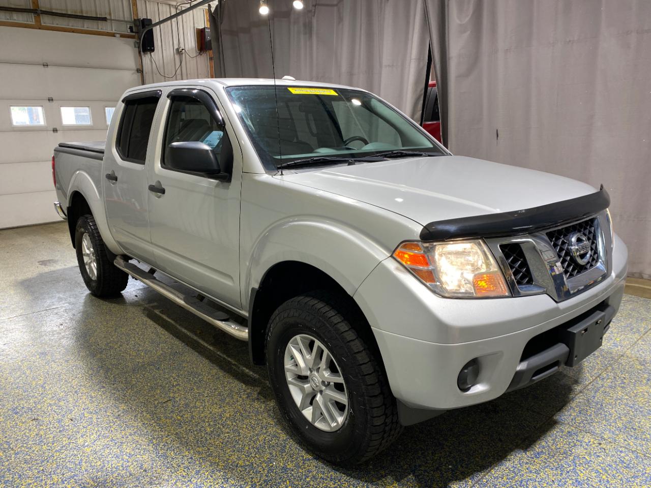 Nissan Frontier SL Crew Cab 5AT 4WD 2018