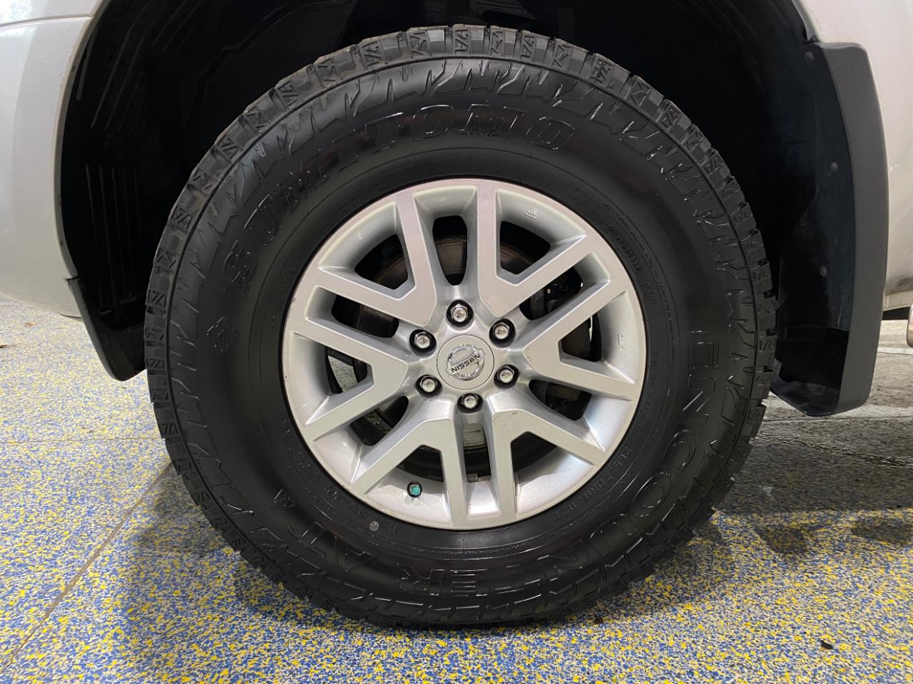 Nissan Frontier SL Crew Cab 5AT 4WD 2018