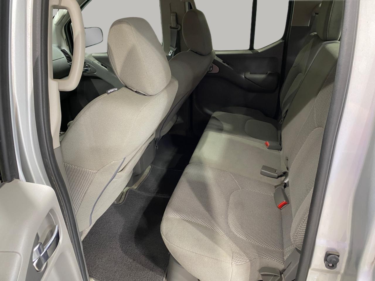 Nissan Frontier SL Crew Cab 5AT 4WD 2018