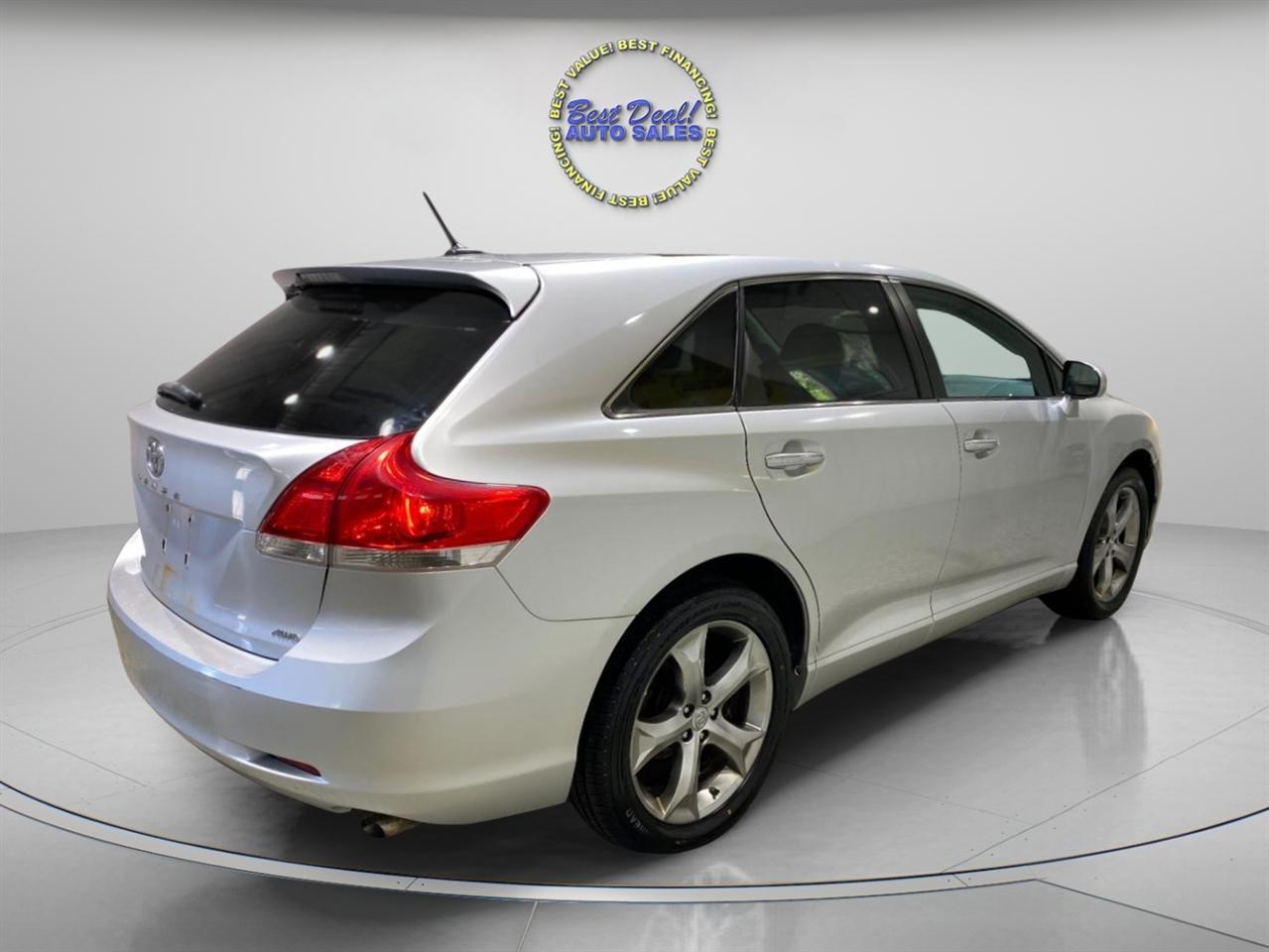 Toyota Venza AWD V6 2010