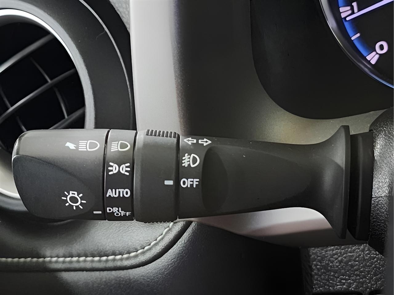 Toyota RAV4  2017