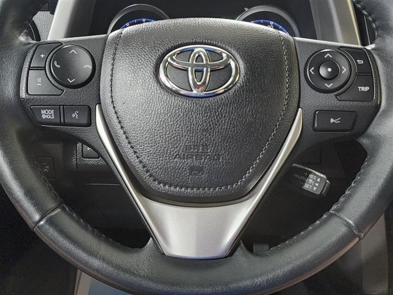 Toyota RAV4  2017