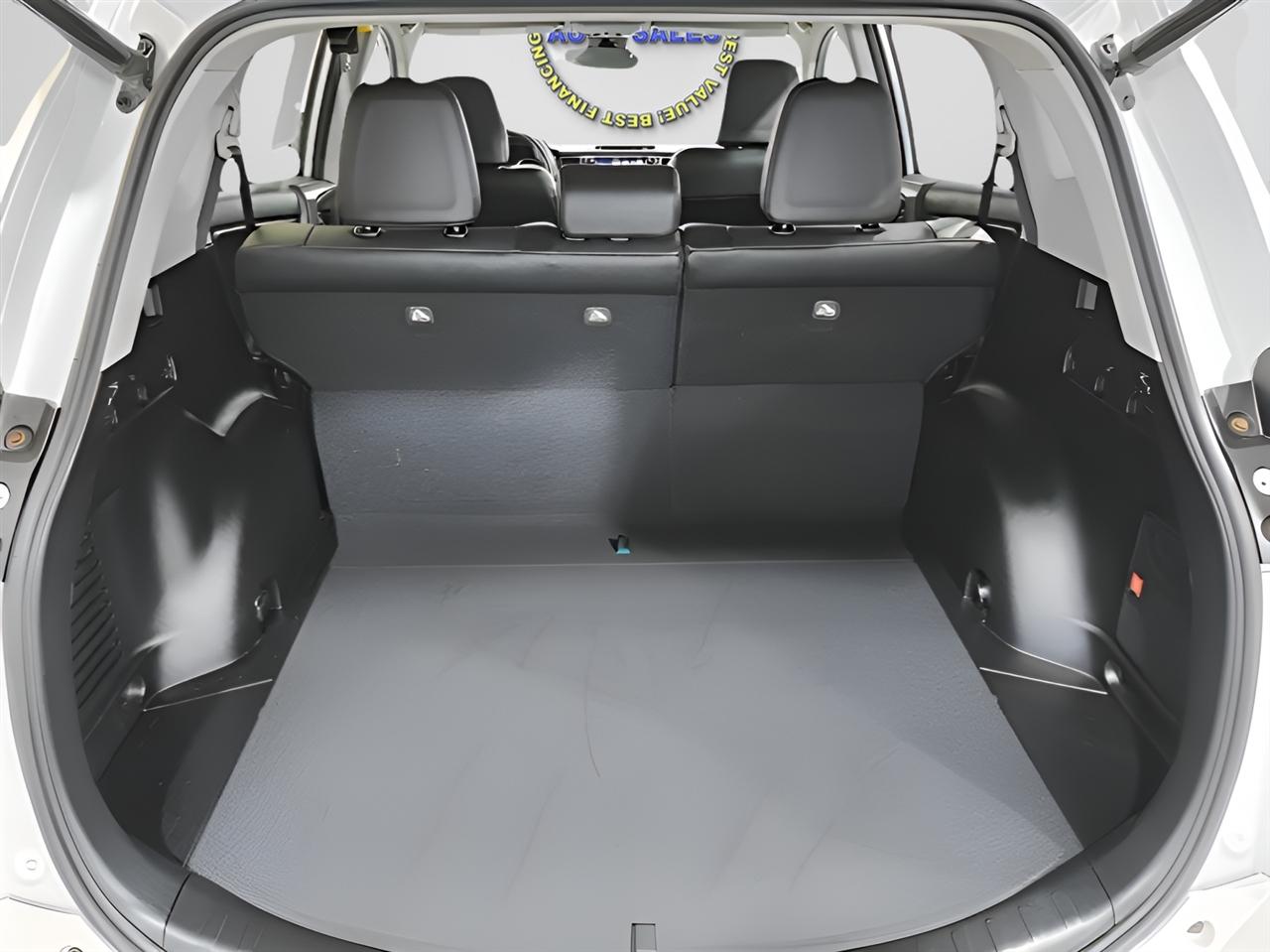 Toyota RAV4  2017