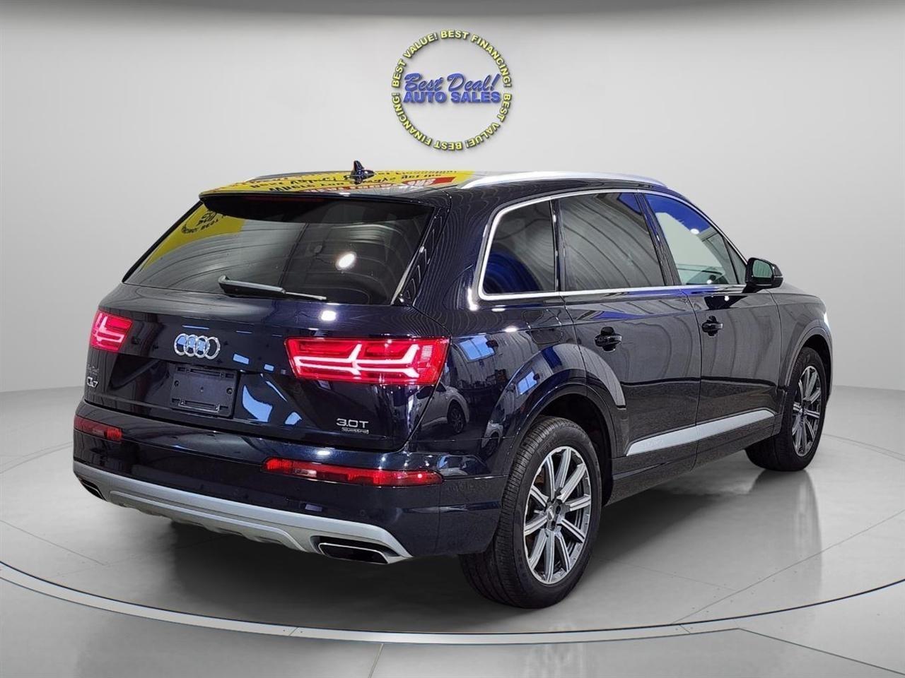Audi Q7  2017