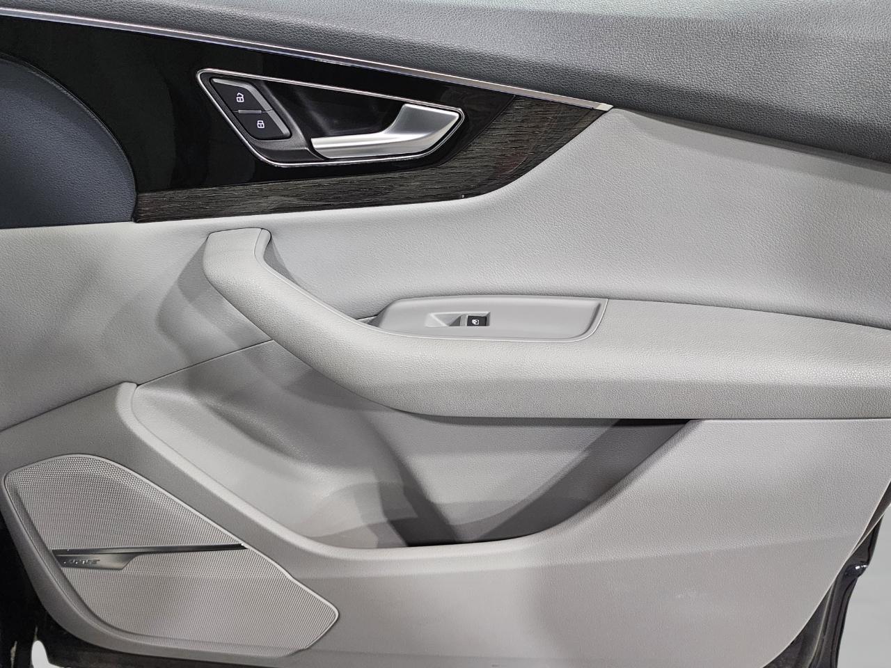 Audi Q7  2017