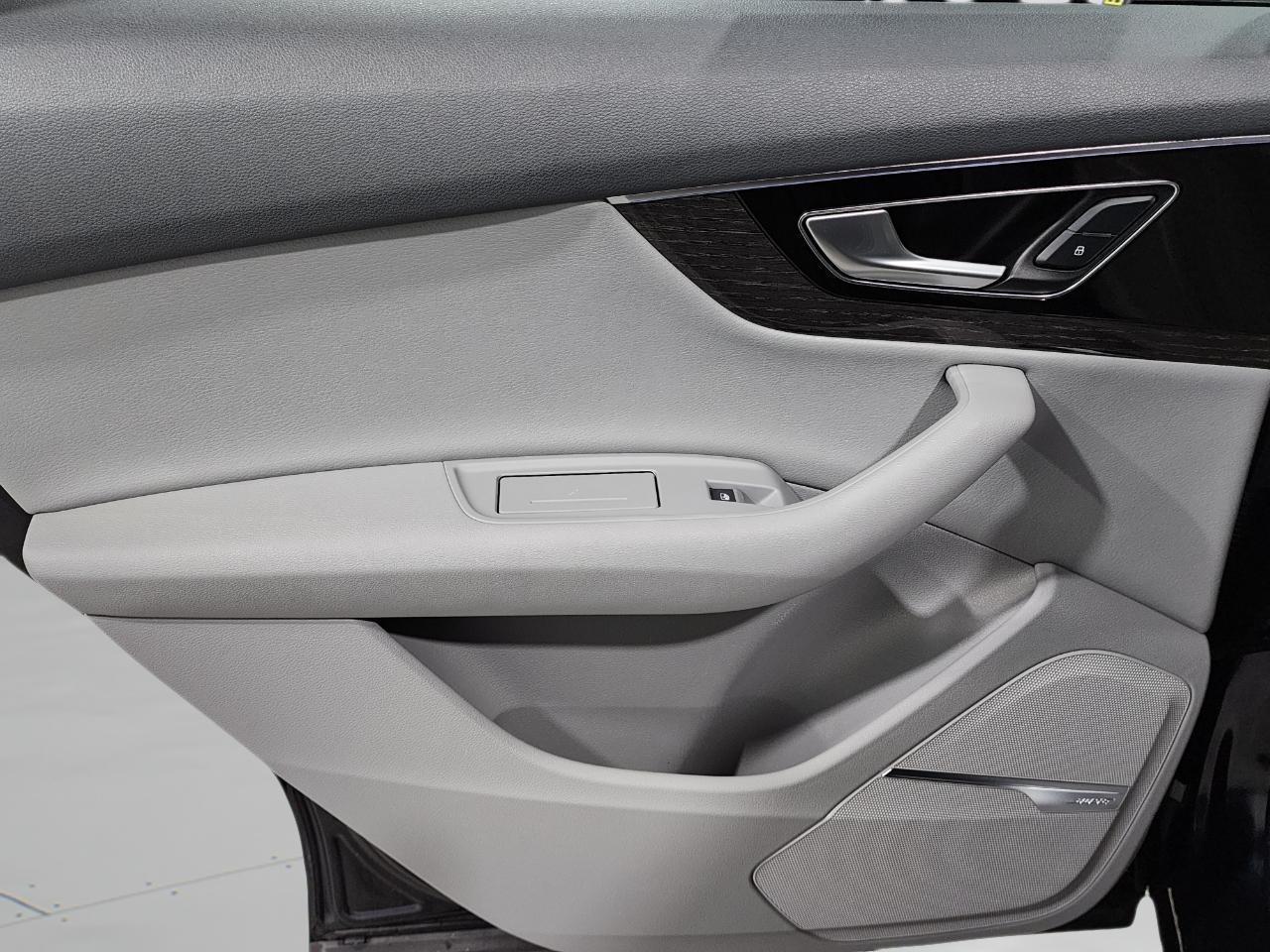 Audi Q7  2017