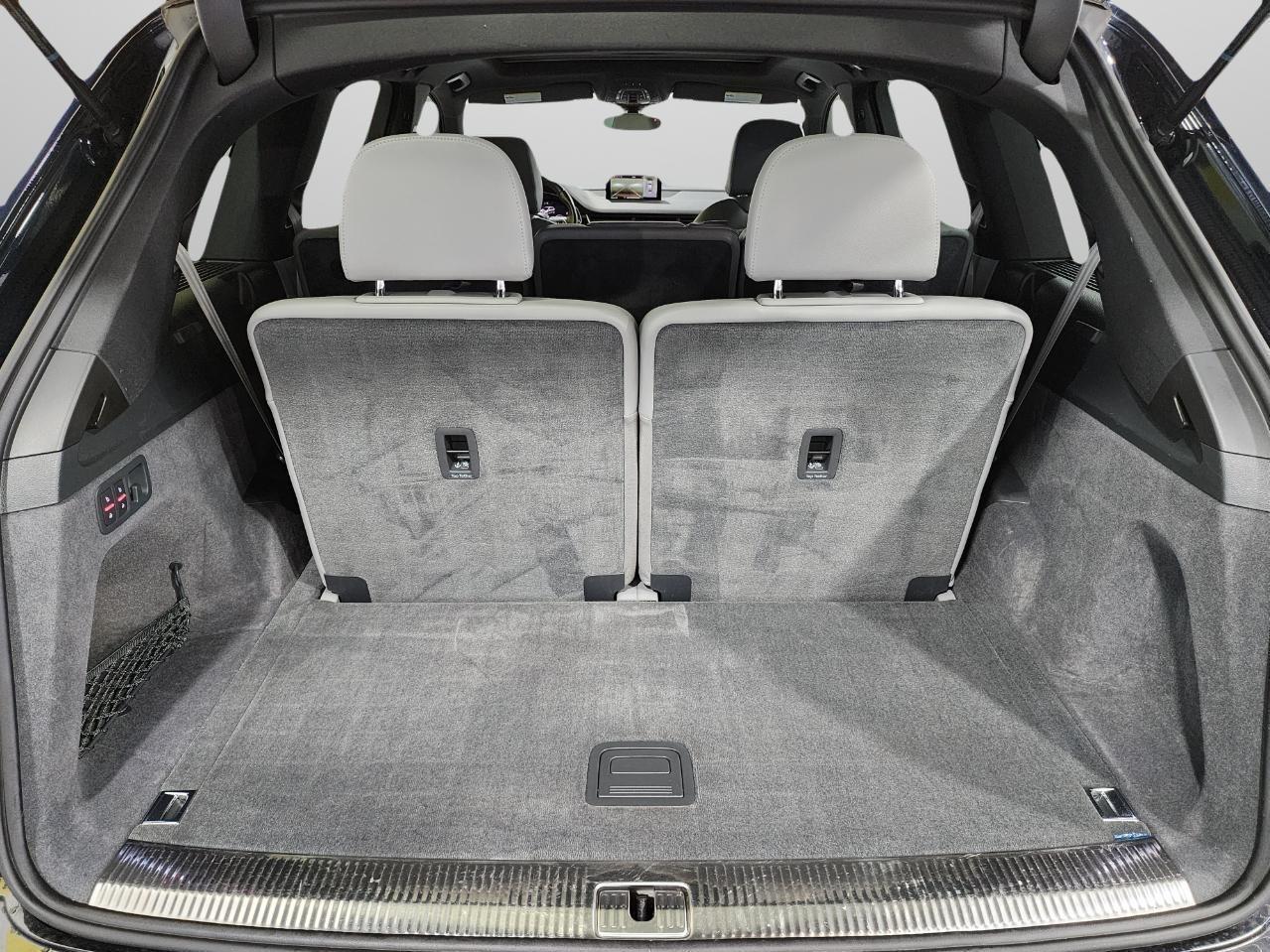 Audi Q7  2017