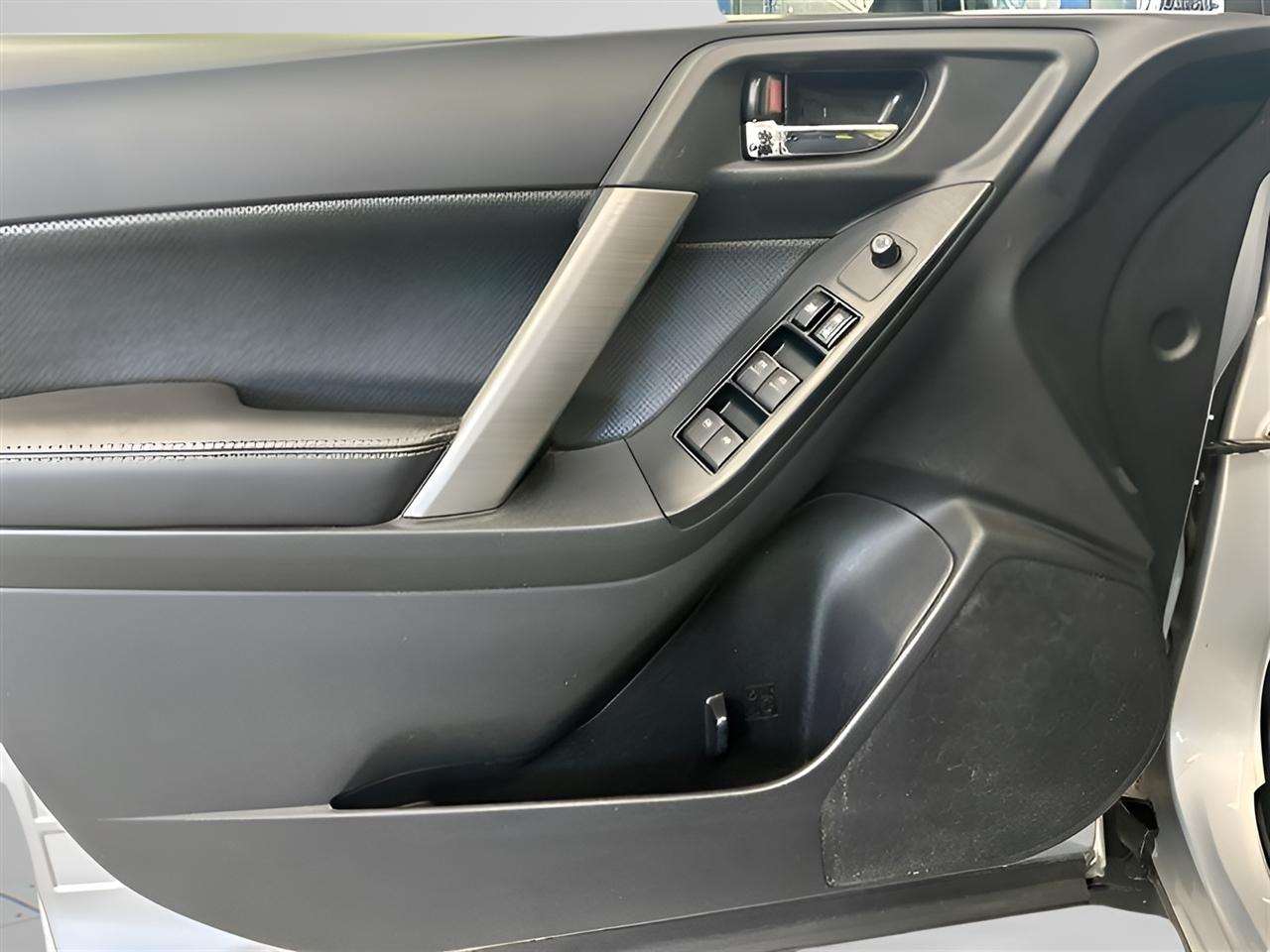 Subaru Forester 2.5i Premium CVT 2018