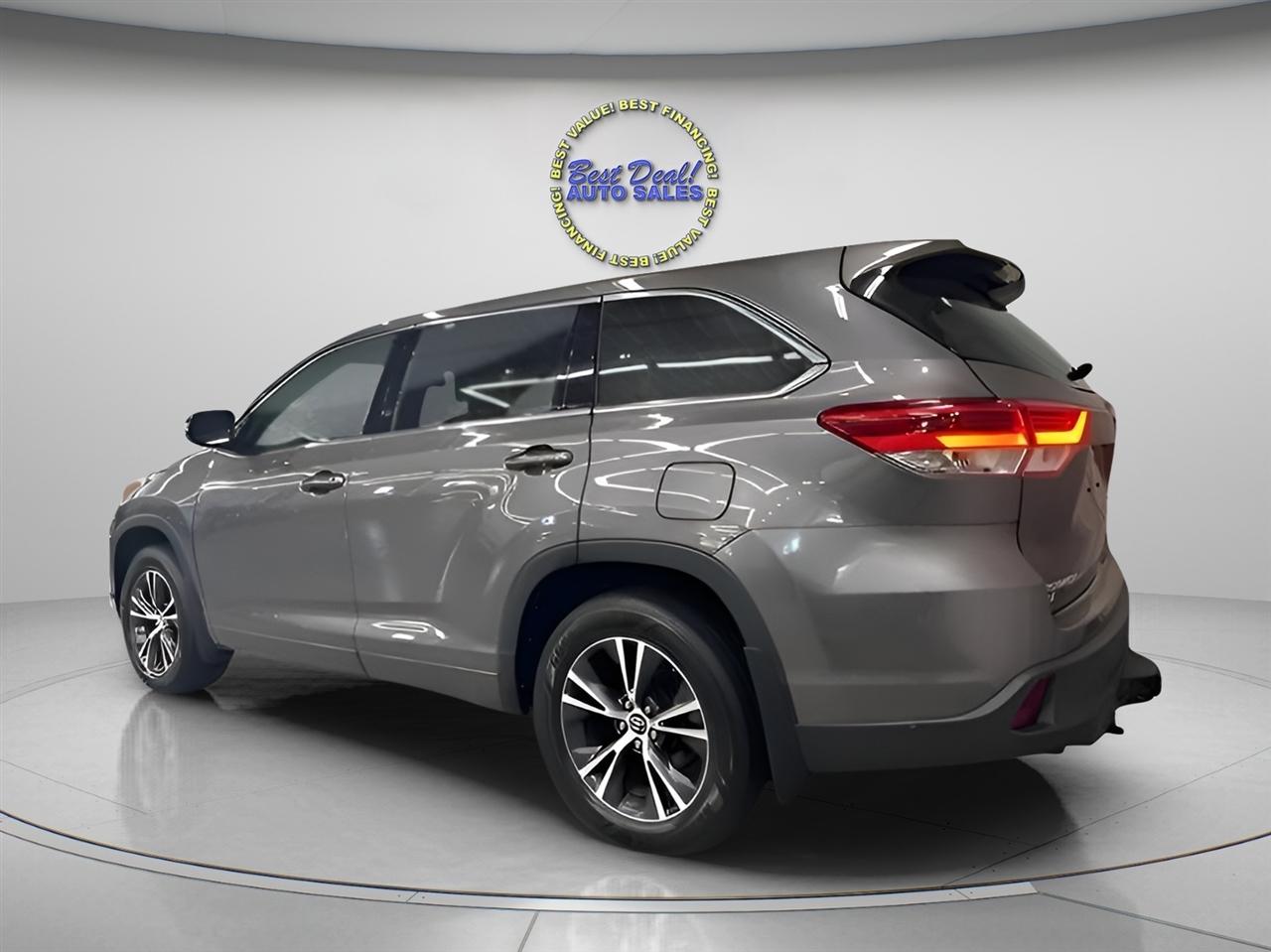 Toyota Highlander LE Plus AWD V6 2018