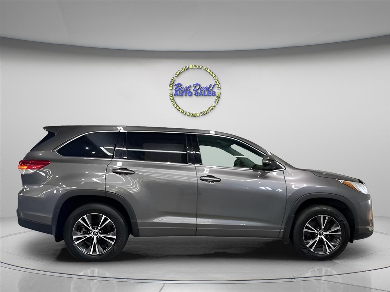 Toyota Highlander LE Plus AWD V6 2018
