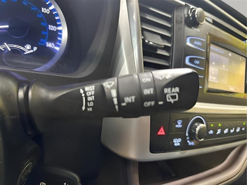 Toyota Highlander LE Plus AWD V6 2018