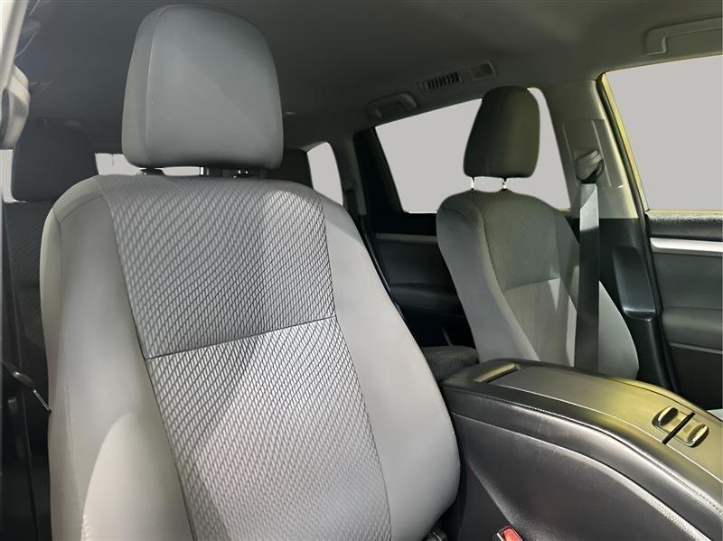 Toyota Highlander LE Plus AWD V6 2018