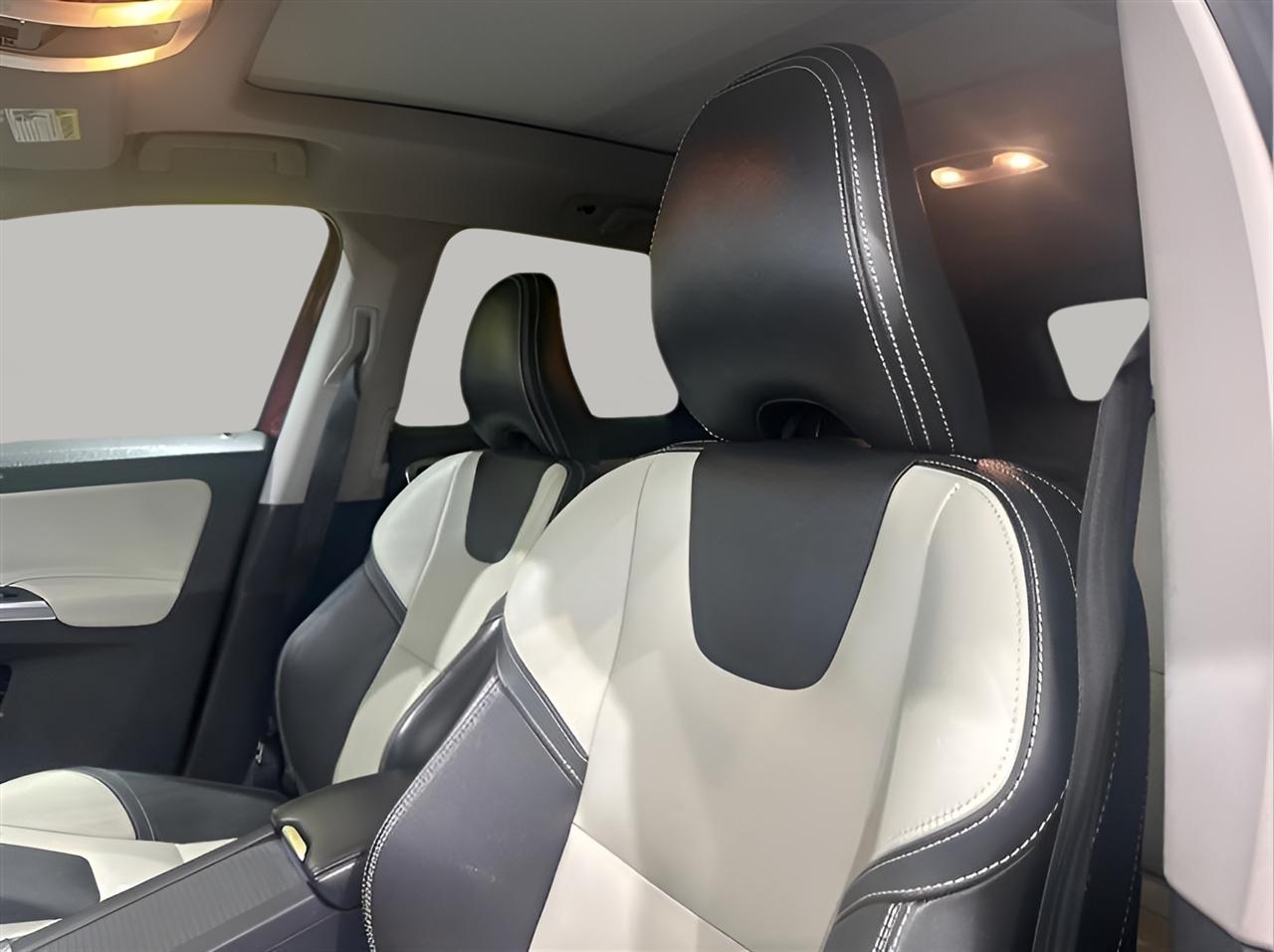 Volvo XC60 T5 Dynamic 2017