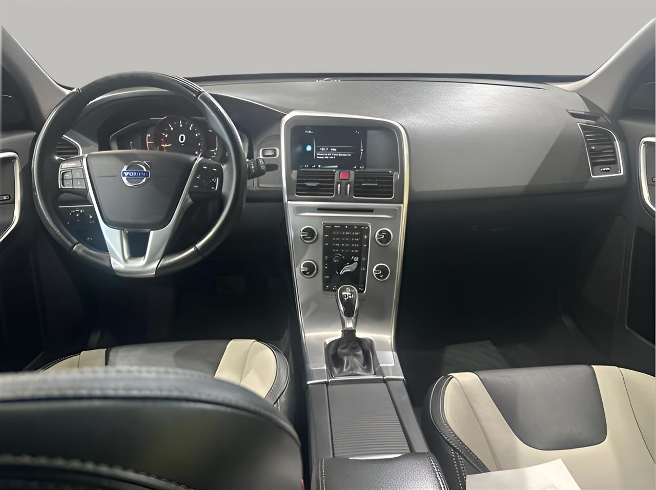 Volvo XC60 T5 Dynamic 2017