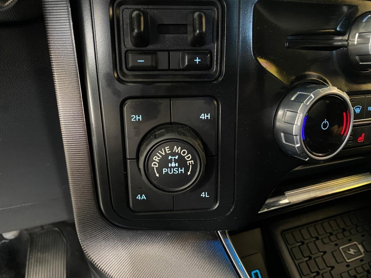 Ford F-150 Platinum 4WD SuperCrew 6.5' Box 2023