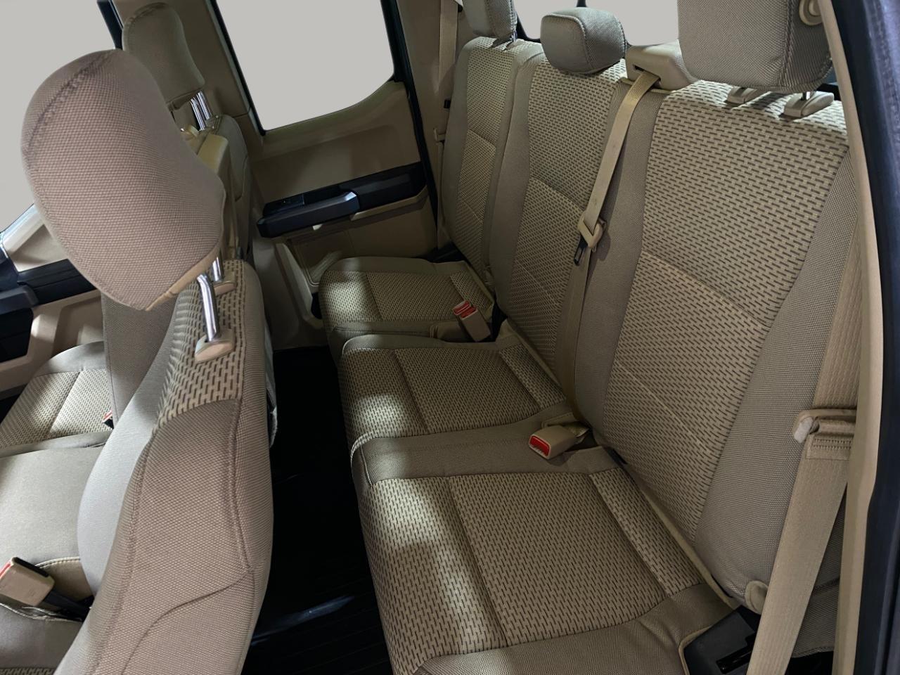 Ford F-150 XLT SuperCab 4WD 2015