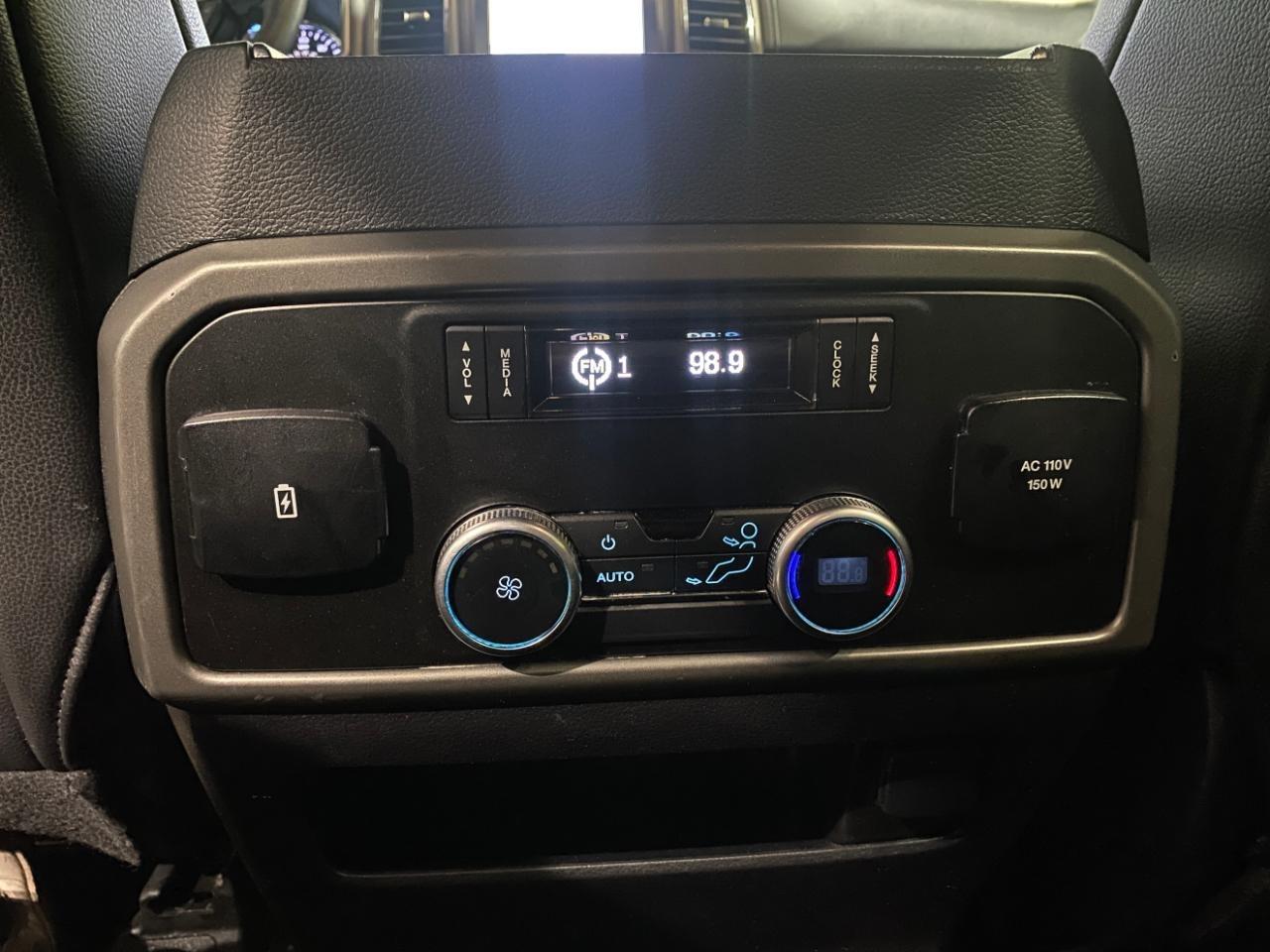 Ford Expedition 4WD 4dr XLT 2020