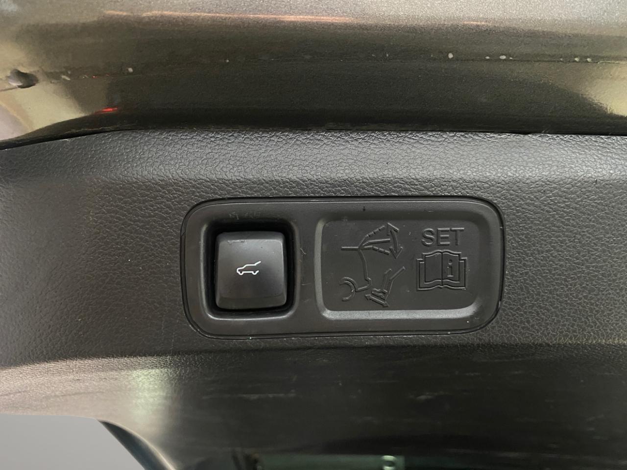 Ford Expedition 4WD 4dr XLT 2020