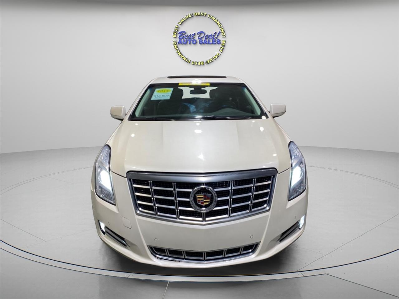 Cadillac XTS 4dr Sdn Luxury Collection FWD 2014