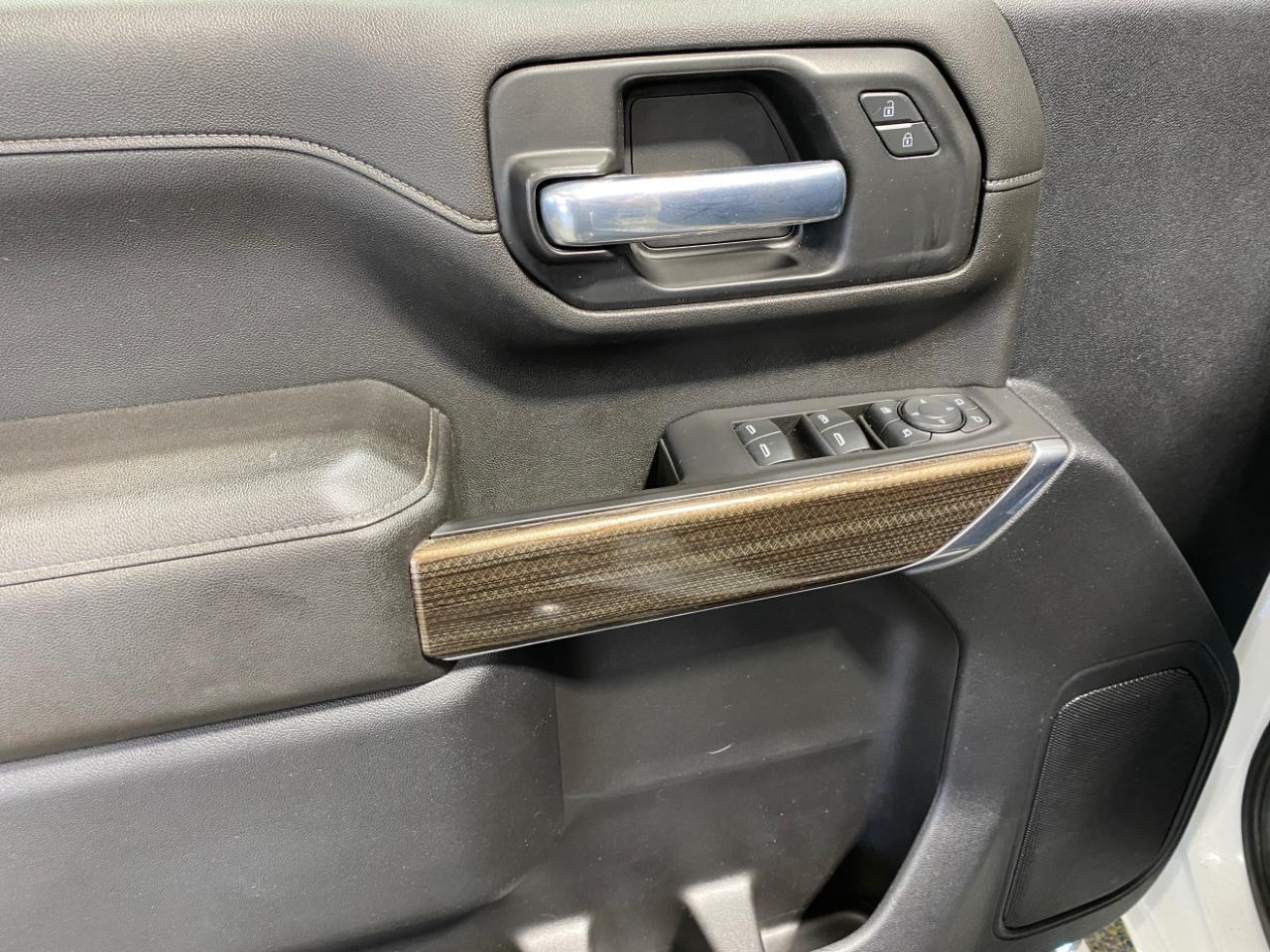 Chevrolet Silverado 2500HD  2021