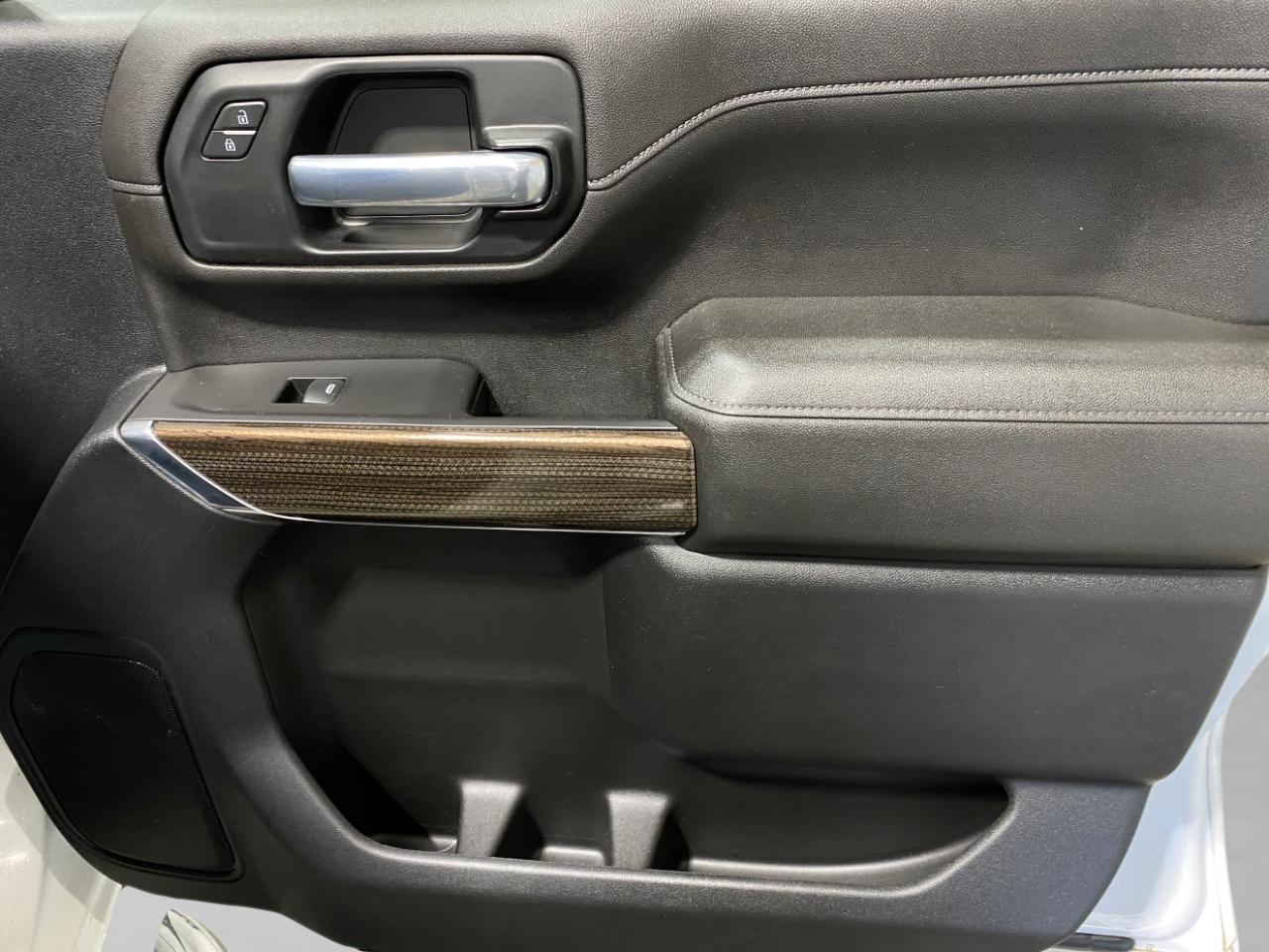 Chevrolet Silverado 2500HD  2021