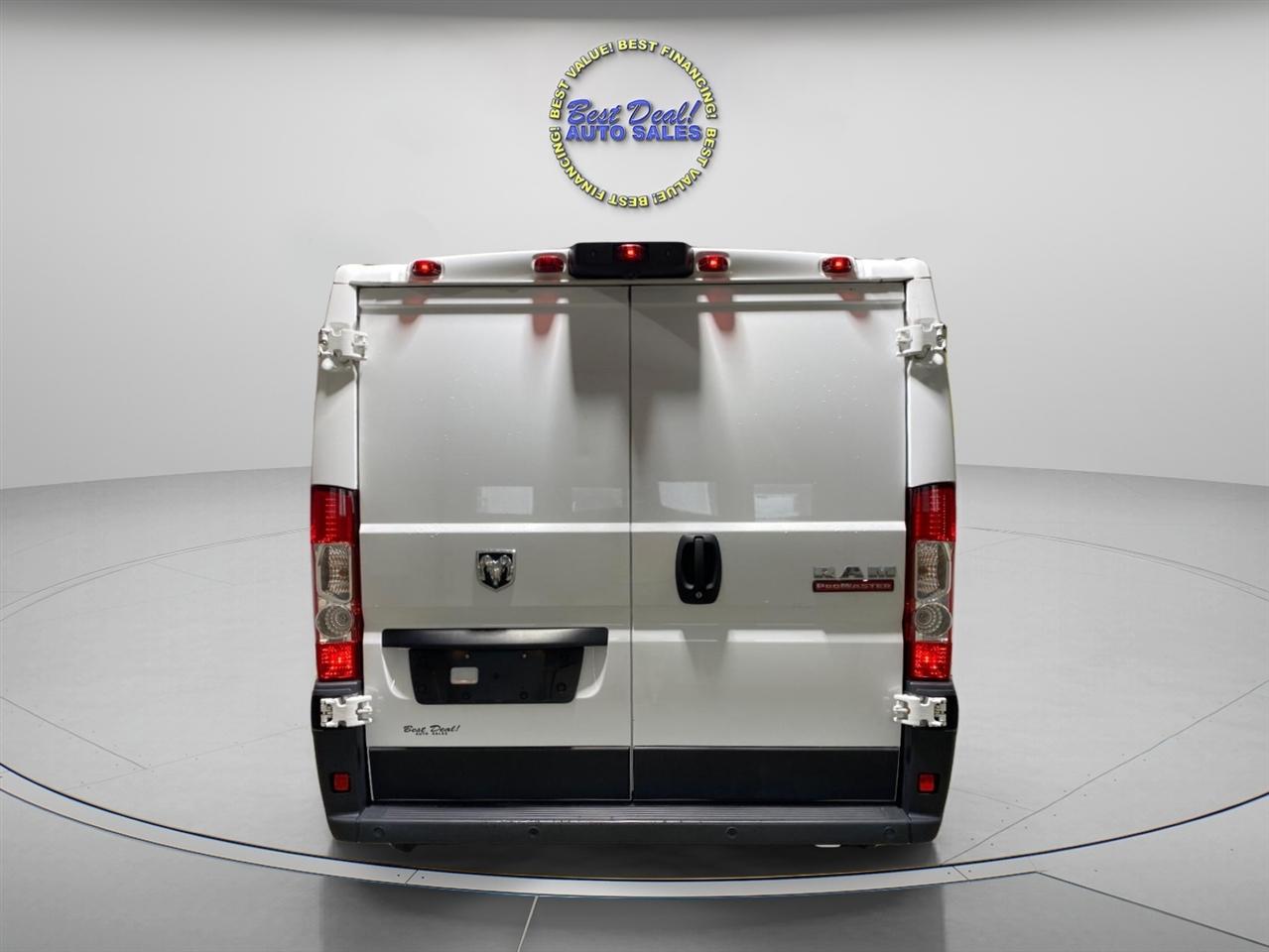 RAM 1500 ProMaster Vans Tradesman w/o Pas LR Cargo Van 118 WB 2019