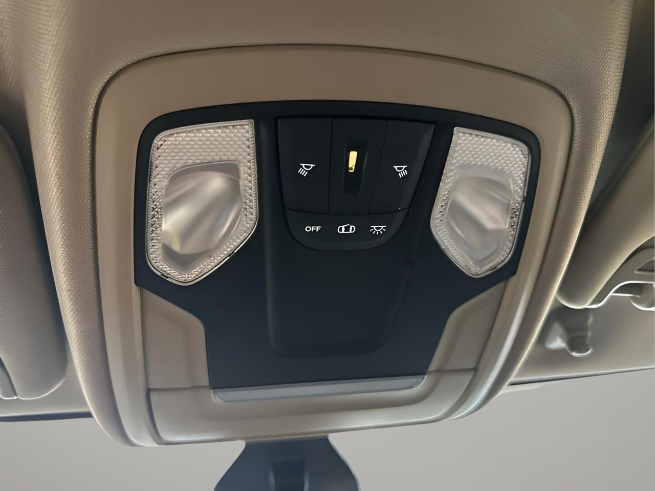 RAM 2500 Tradesman Crew Cab SWB 4WD 2019