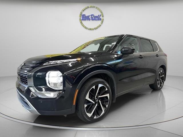 Black Diamond 2022 Mitsubishi Outlander SUV / Crossover Front-Wheel Drive 8-Speed Automatic