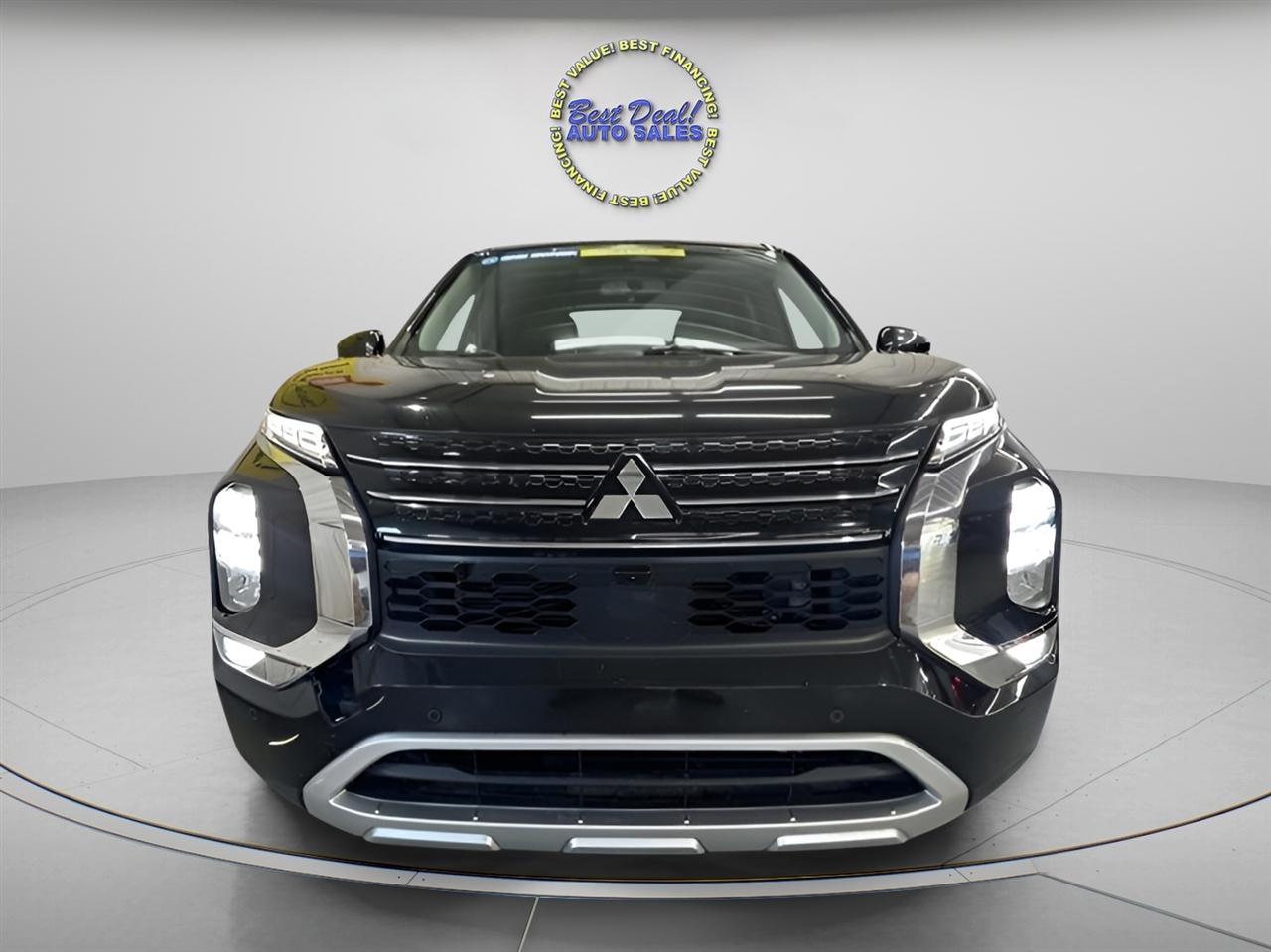 Mitsubishi Outlander SE 2WD 2022