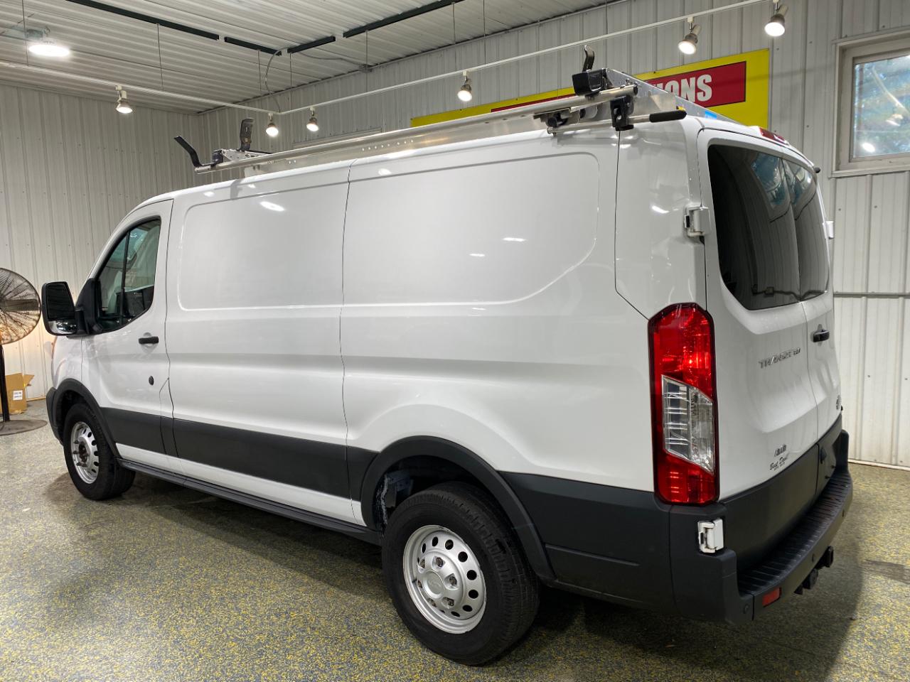 Ford Transit 150 Van Low Roof w/Sliding Pass. 148-in. WB 2022