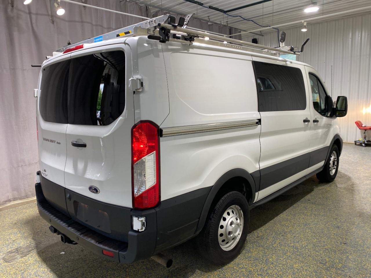 Ford Transit 150 Van Low Roof w/Sliding Pass. 148-in. WB 2022