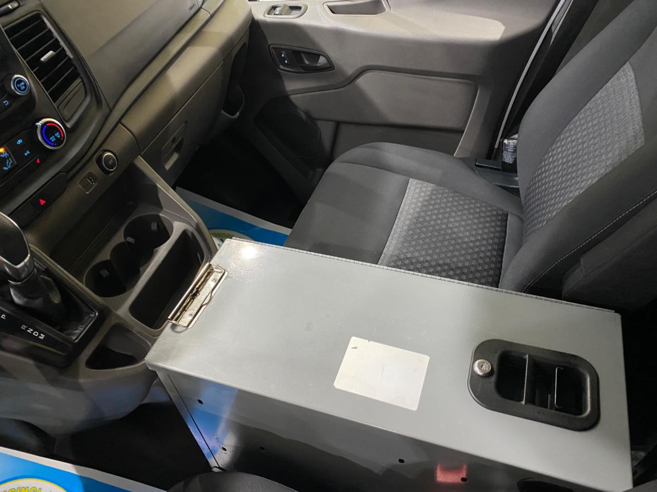 Ford Transit 150 Van Low Roof w/Sliding Pass. 148-in. WB 2022