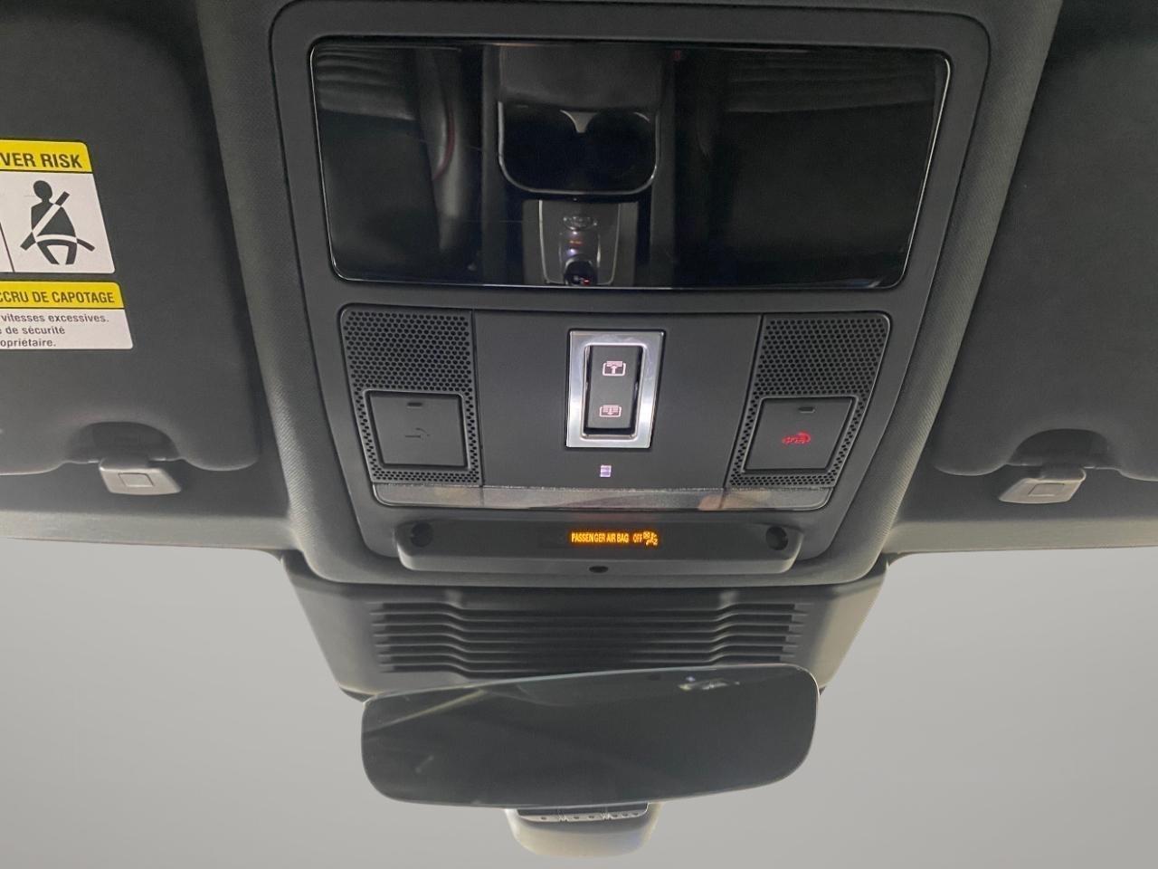 Land Rover Discovery Sport R-Dynamic SE 2023