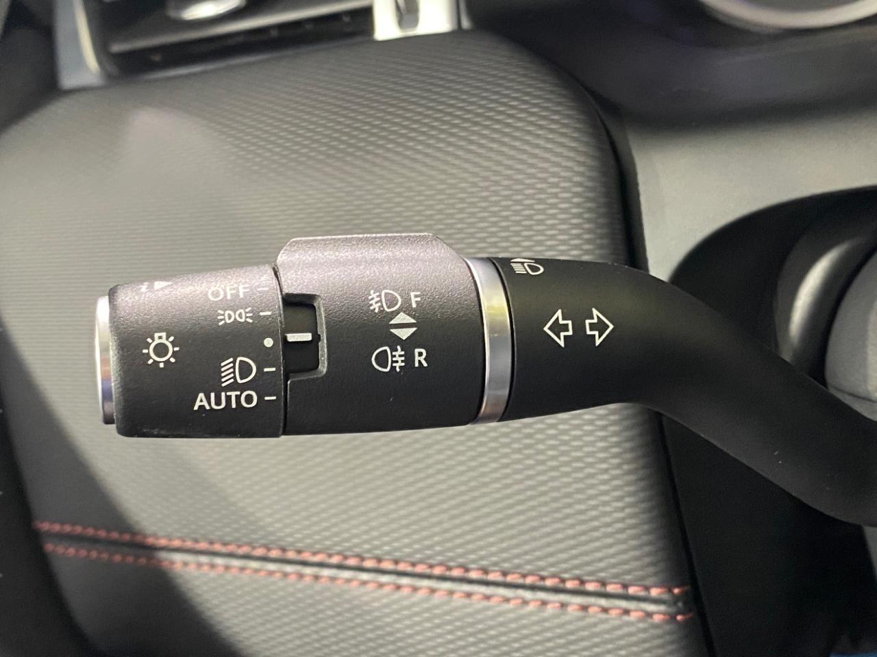 Land Rover Discovery Sport R-Dynamic SE 2023