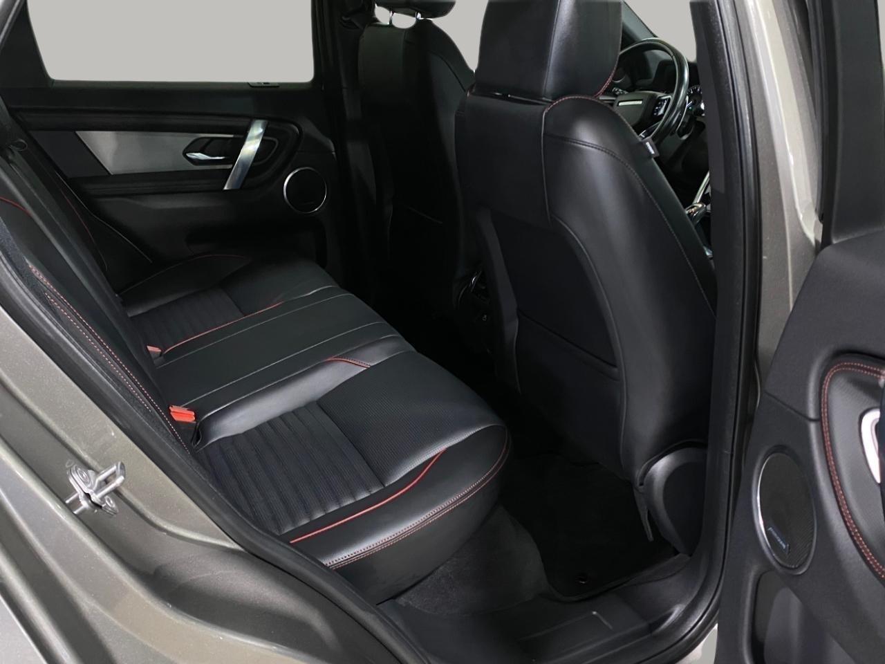 Land Rover Discovery Sport R-Dynamic SE 2023