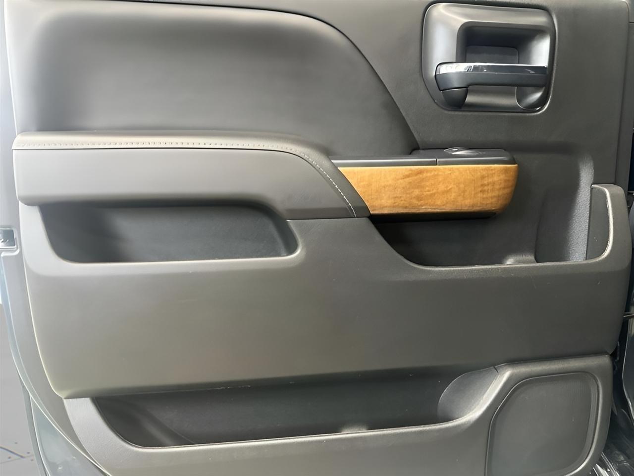 Chevrolet Silverado 1500  2017