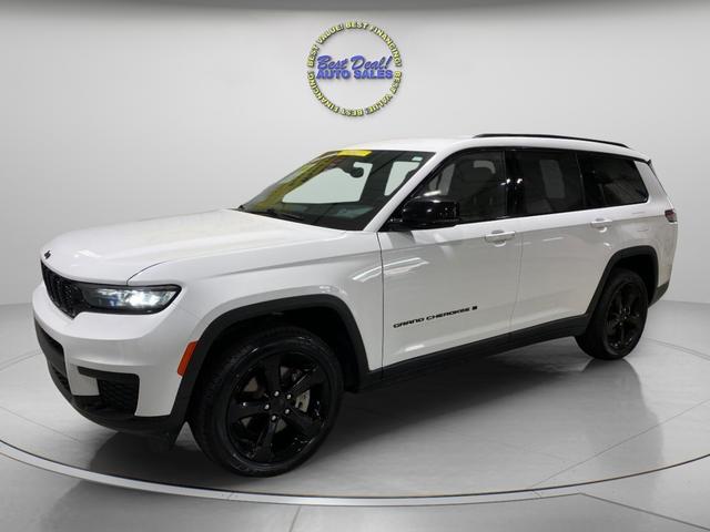 White 2021 Jeep Grand Cherokee L SUV / Crossover Four-Wheel Drive Automatic