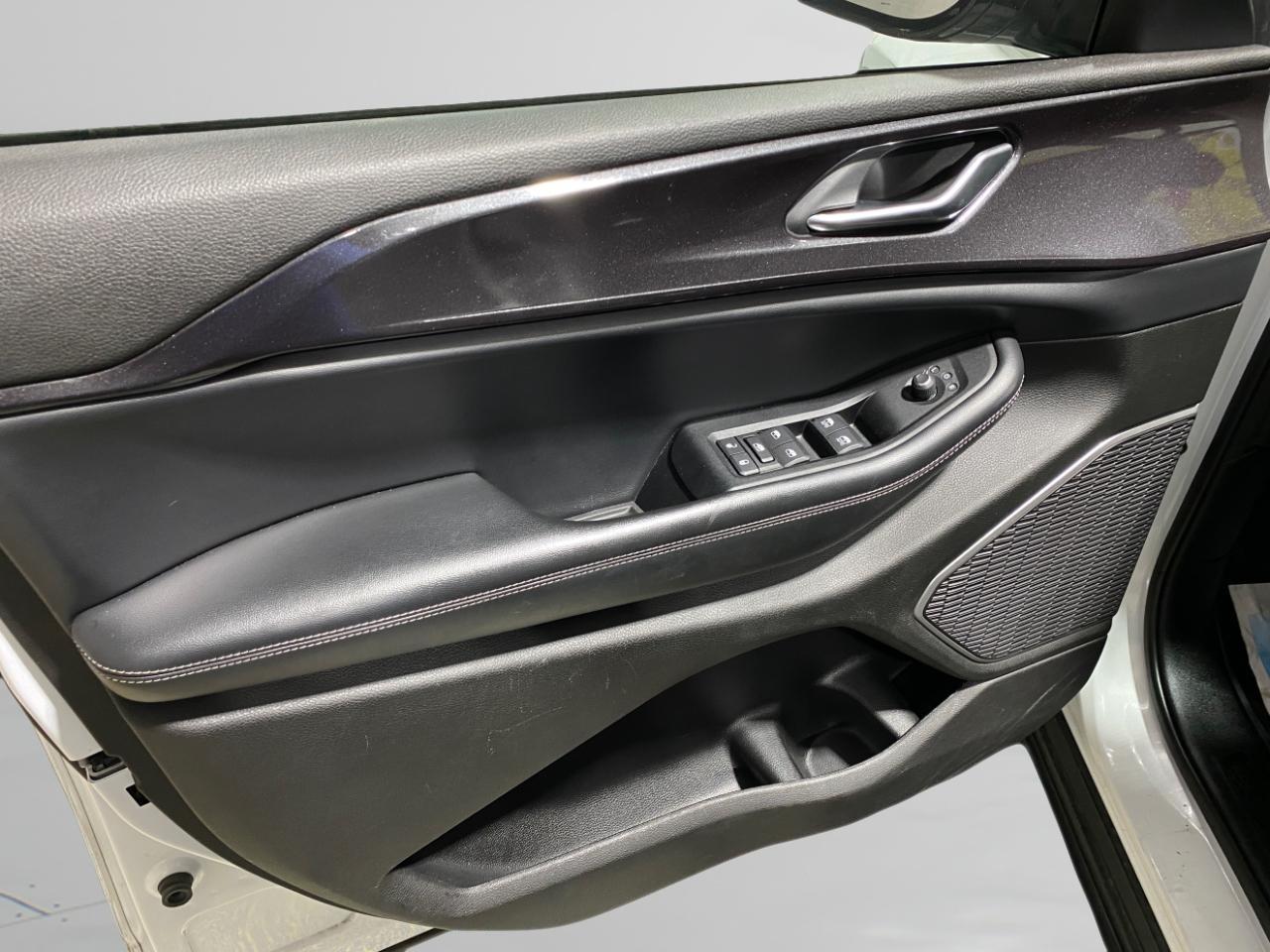 Jeep Grand Cherokee L  2021