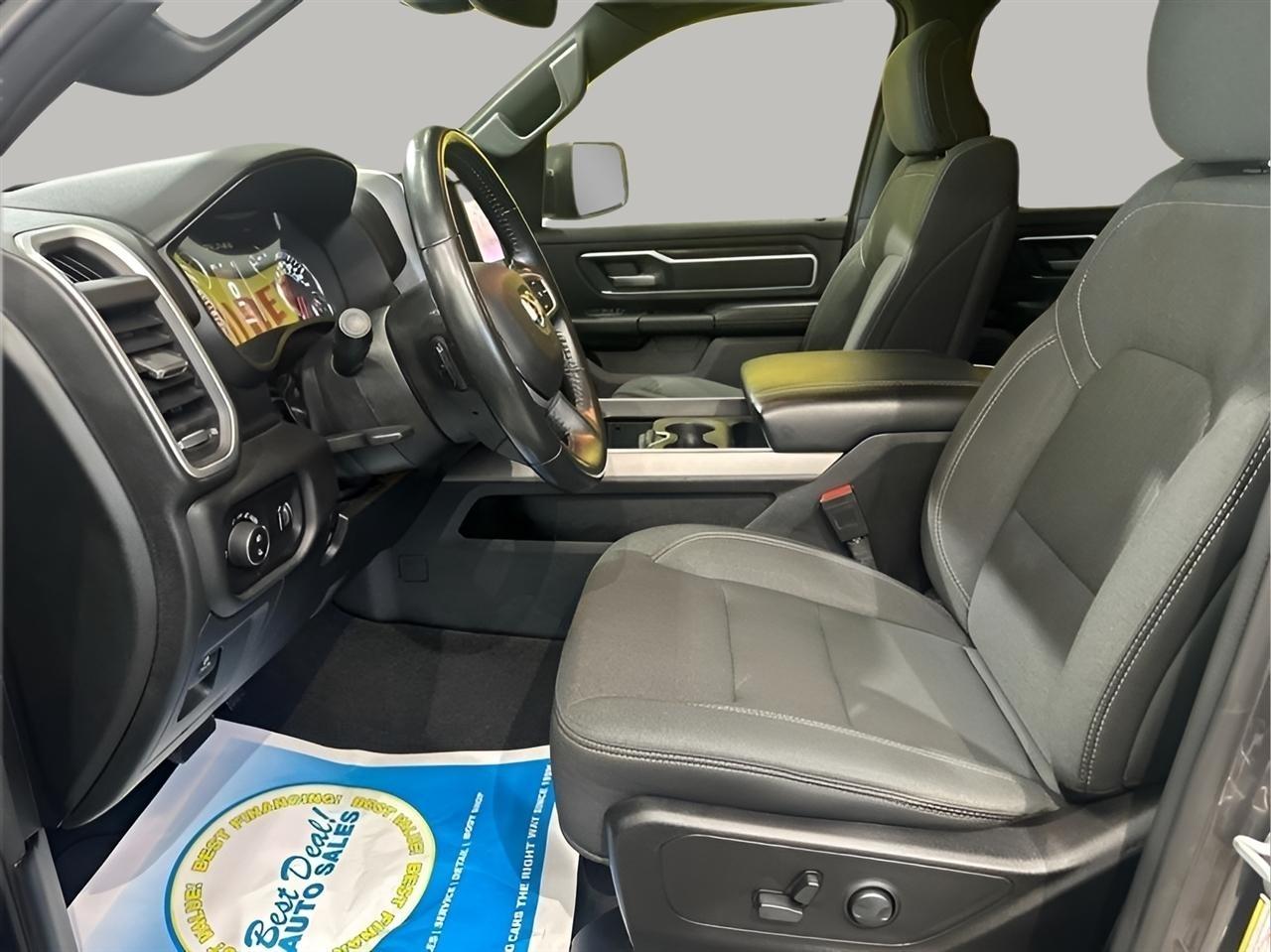 RAM 1500 Big Horn Crew Cab SWB 4WD 2023