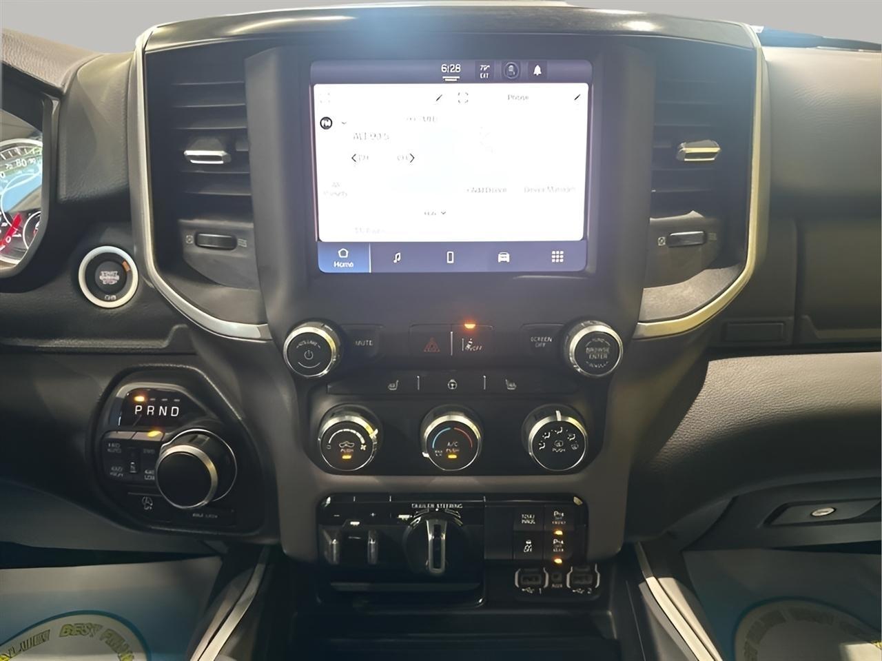 RAM 1500 Big Horn Crew Cab SWB 4WD 2023