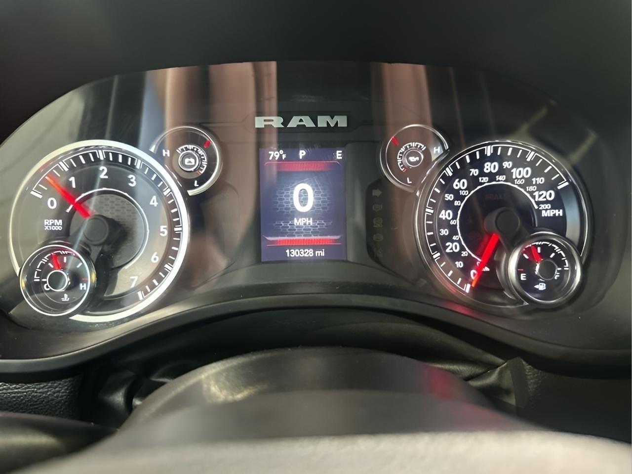 RAM 1500 Big Horn Crew Cab SWB 4WD 2023