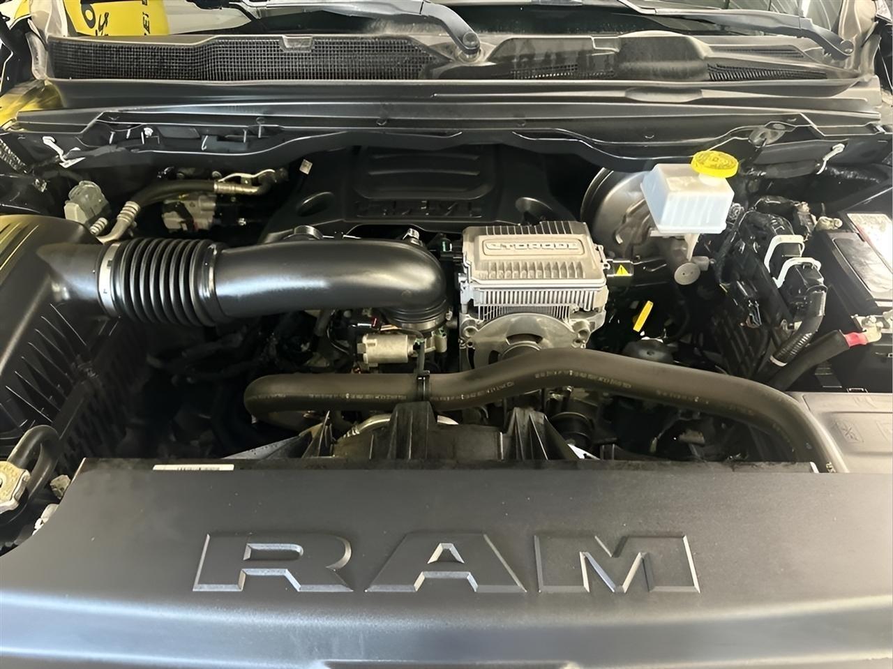 RAM 1500 Big Horn Crew Cab SWB 4WD 2023
