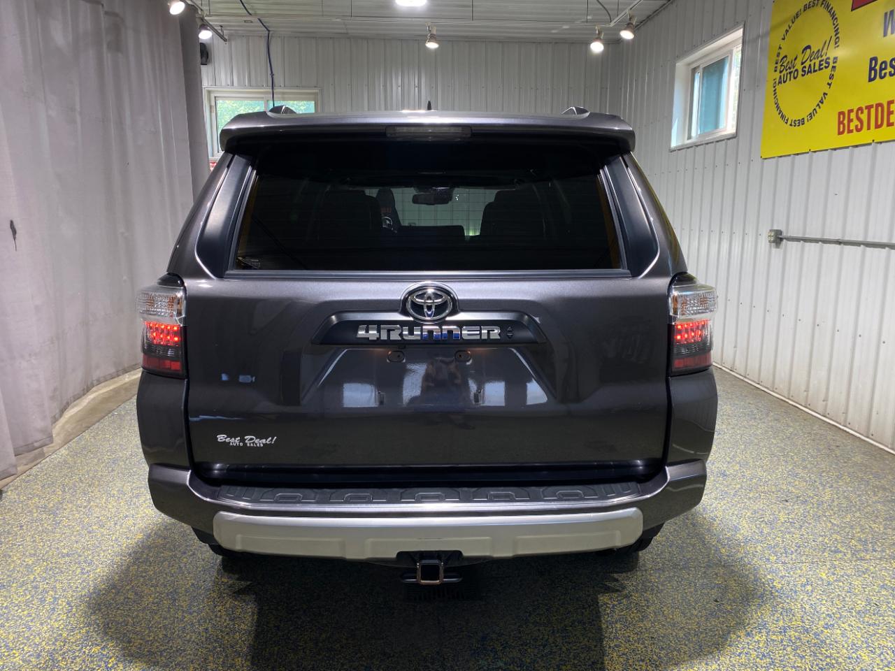Toyota 4Runner TRD Off-road Premium 4WD 2022
