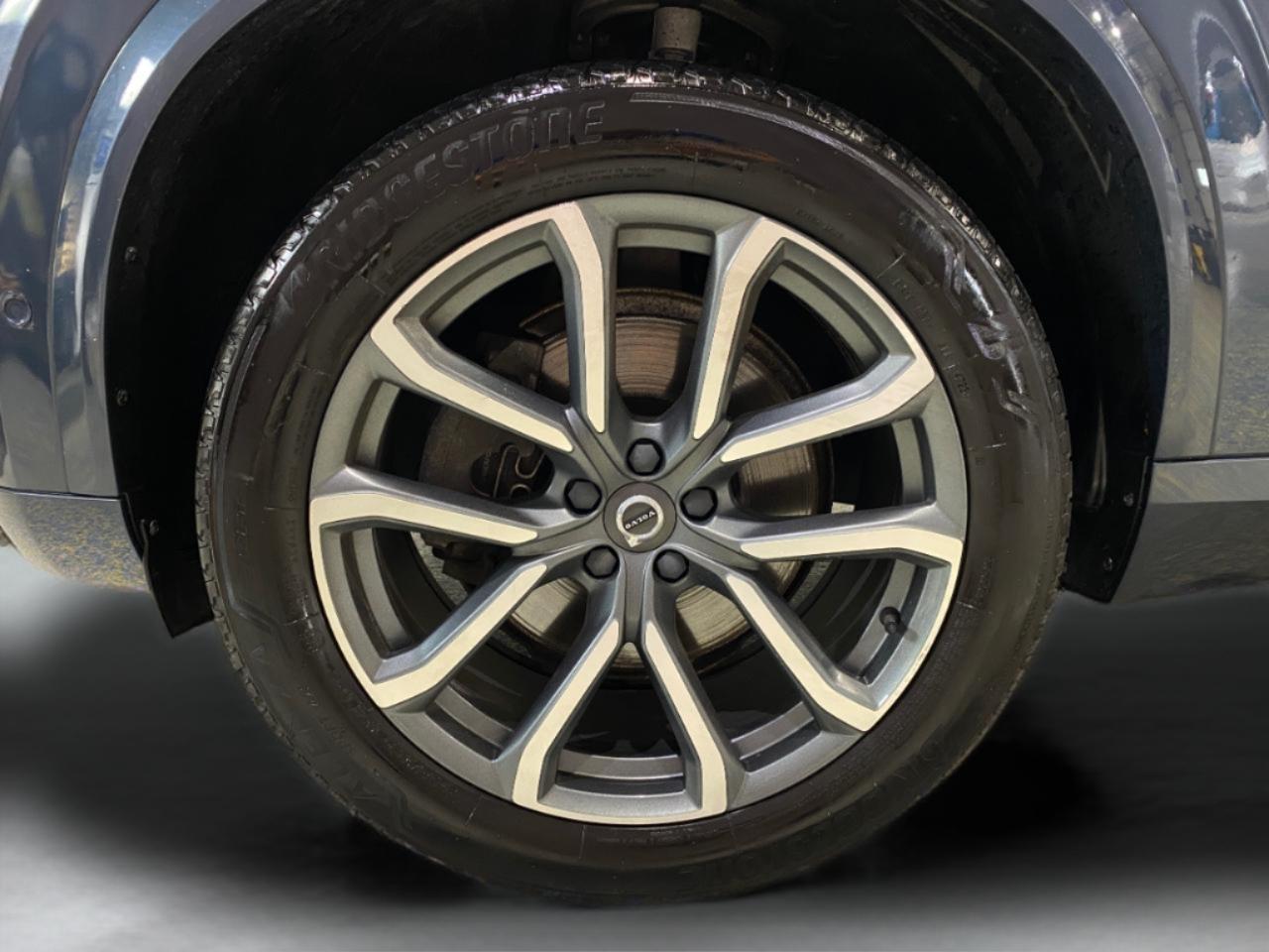 Volvo XC90 T5 Momentum 2018