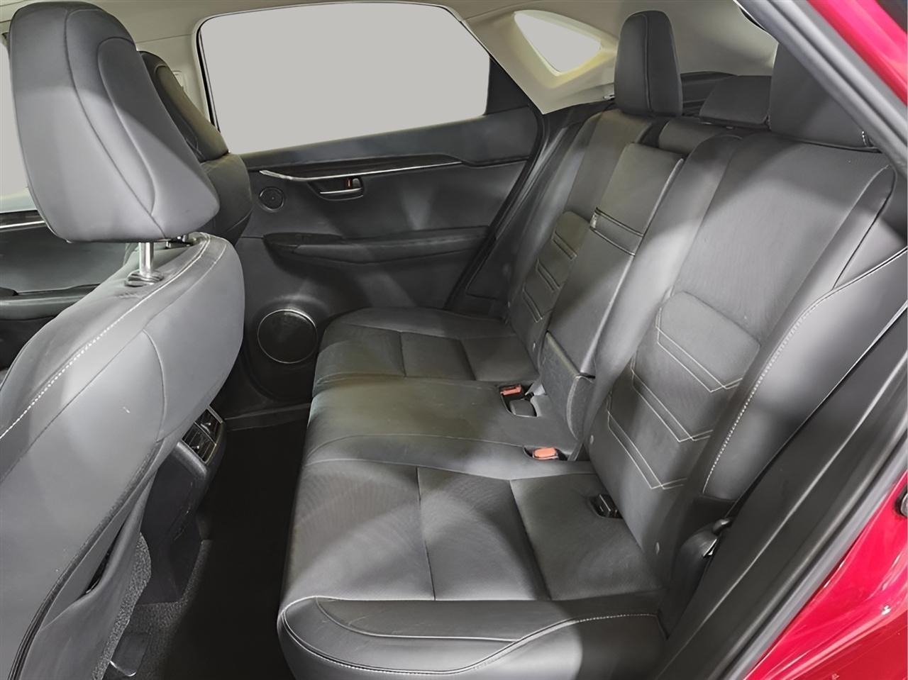 Lexus NX 200t  2015